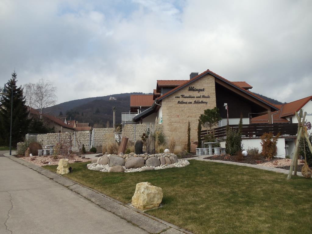 Weinhotel Kienle Burrweiler Kültér fotó